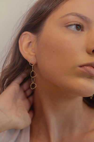 ali grace jewelry fine jewelry gold statement earring cool girl style Moda operandi jewelry feminine earrings ali grace jewelry